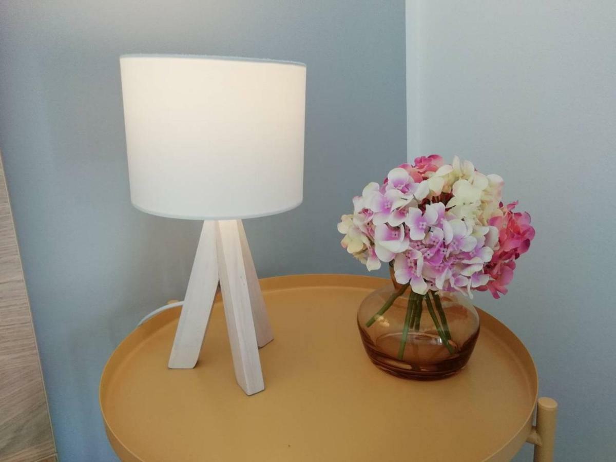 Room With Garden Split Bagian luar foto